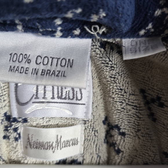 Vintage Neiman Marcus Navy and White Cotton Robe - Picture 4 of 5